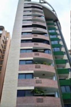 Rent-A-House vende apartamento en La Trigalea 1,000,00 Valencia, Venezuela
