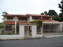 Venta de Quinta Dplex en Santa Elena al Este de Barqui barquisimeto, venezuela