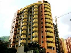 Se alquila apartamento en La Trigalea Valencia, Venezuela