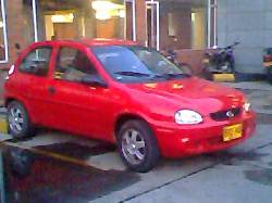 CORSA COMO NUEVO bogota, colombia