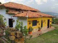 SAN GIL CASA CAMPESTRE 180M2 EN PARCELA 2280M2 SAN GIL, COLOMBIA