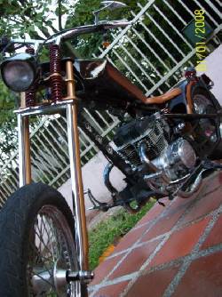 VENDO MOTOCICLETA HONDA CB 400 CHOPPER cali, colombia