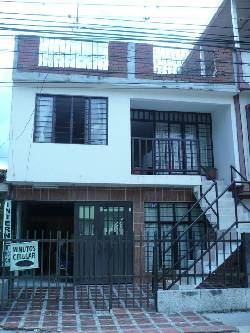 VENDO CASA SALOMIA EXCELENTE PRECIO Cali, Colombia