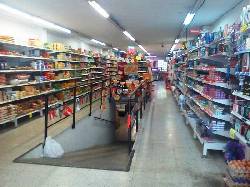 VENCAMBIO: negocio supermercado mercampo campo valdes MEDELLIN, COLOMBIA