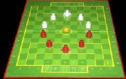 Juega al ajedrez del futbol F. de la Mora, Paraguay