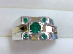 ANILLO PARA HOMBRE EN PLATA CON ORO Y ESMERALDAS bogota, colombia