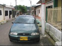 espectacular ford fiesta mod 97 medellin, colombia
