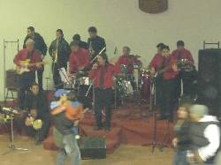 musica tropical en vivo para matrimonio SAN CRISTOBAL  santiago, chile