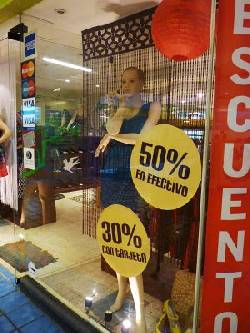 Venta de Ropa de Diseo y accesorios para gente mo Lima, Per