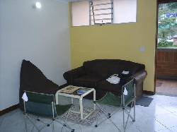 VENDO HERMOSO SOFA DE 2 PUESTOS   Medellin, Colombia